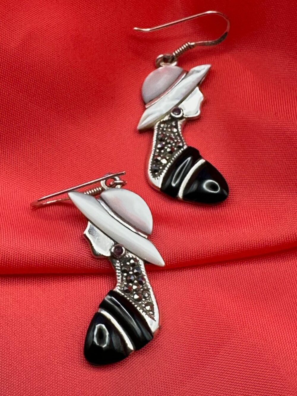 VTG Chapal-Zenray Sterling Dangle Earrings MOP & Marcasite